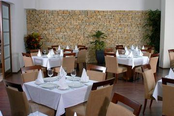 Hotel Claudius Σζομπαθέλι Εξωτερικό φωτογραφία